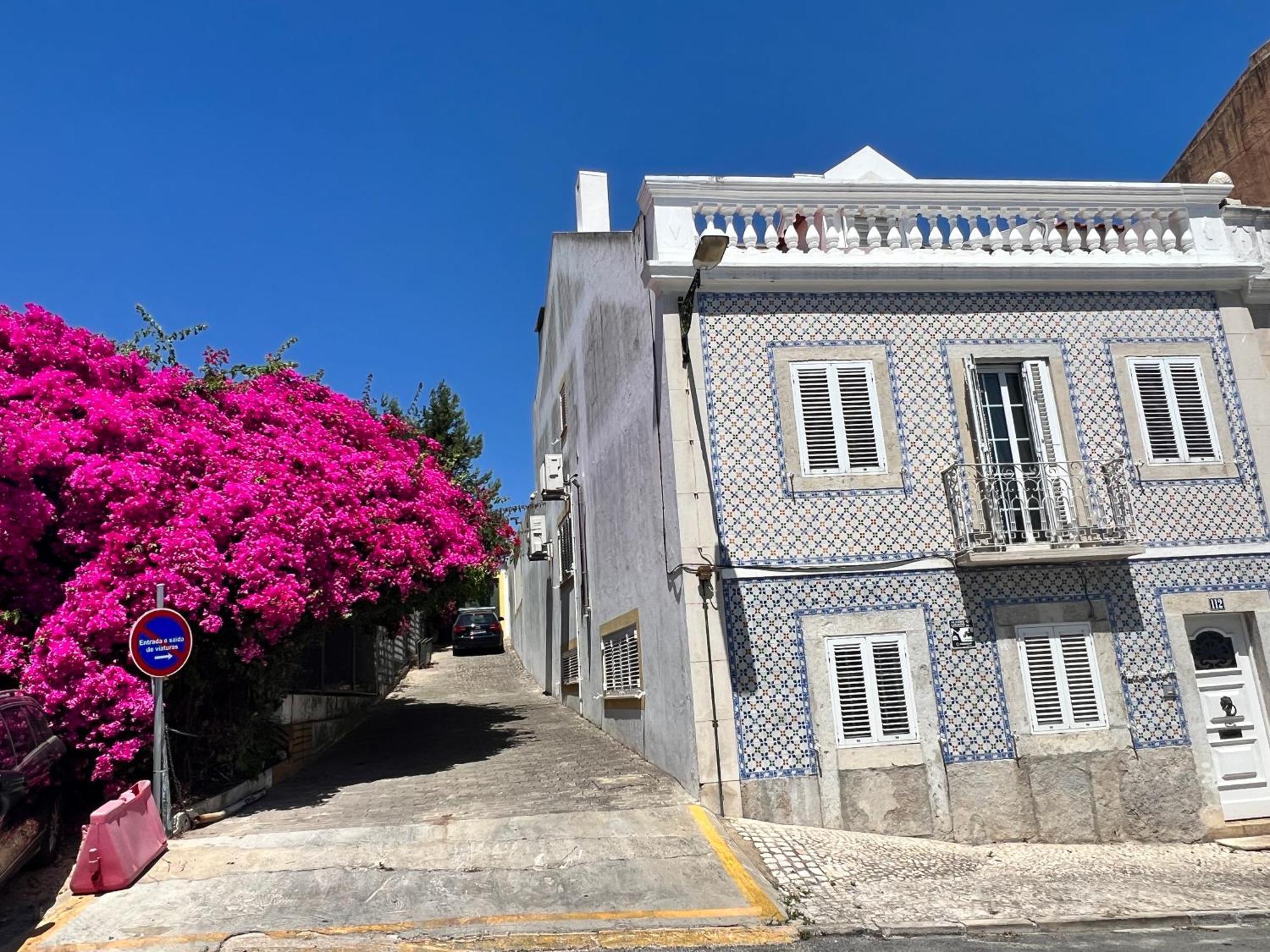 Apartamento Ponte 25 Abril Lisbona Esterno foto